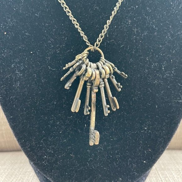 Nordstrom Jewelry - Nordstrom Rack Necklaces Antique Glod Tone Keys Statement Pendant Jewelry